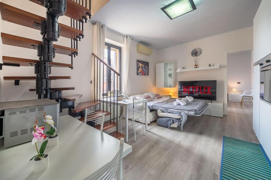 Apartment Ampio Quadrilocale Navigli/forum + Free Parking Mailand